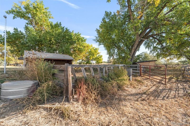 1190 5th Ave, Hudson, CO 80642