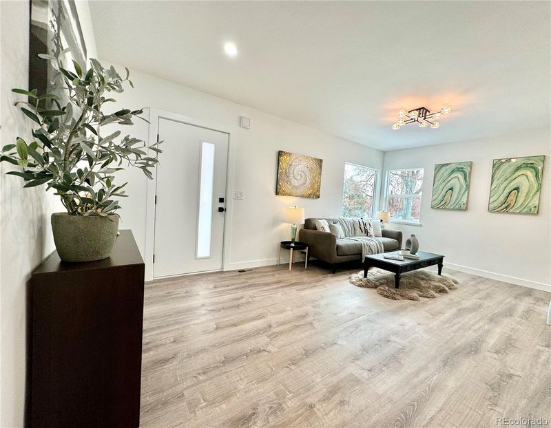 2009 S Downing St, Denver, CO 80210