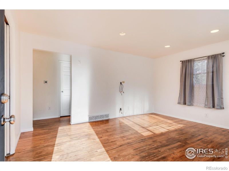 958 11th Ave, Longmont, CO 80501