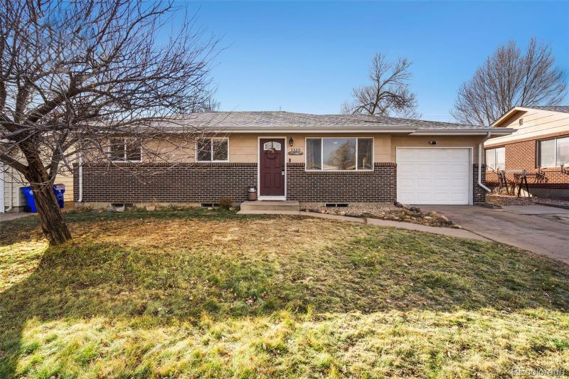 3320 5th St Rd, Greeley, CO 80634