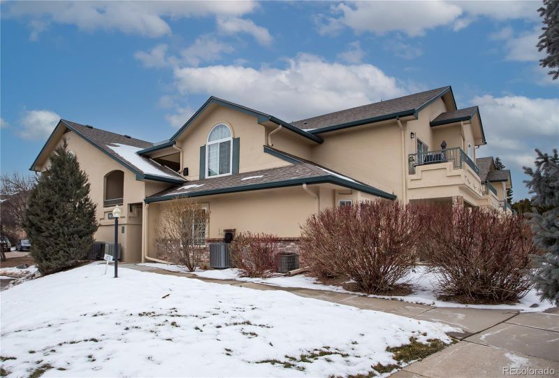 8643 E Dry Creek Rd #1214, Centennial, CO 80112