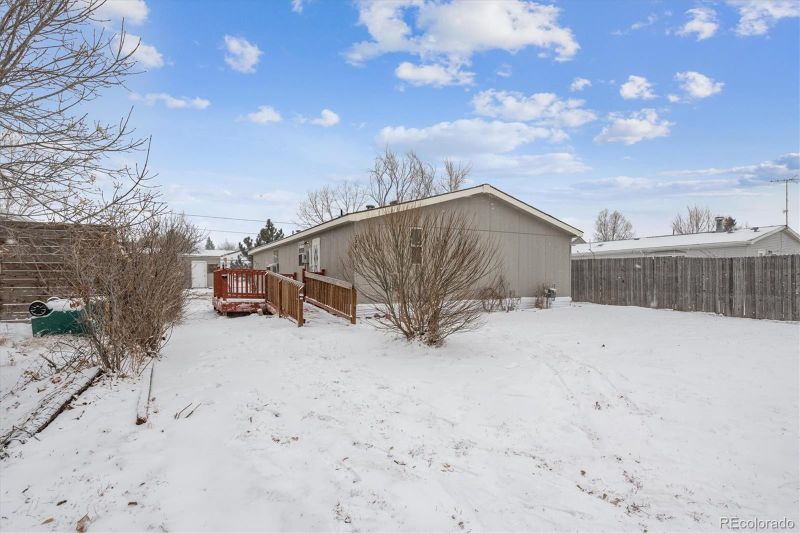 226 Dahlia St, Hudson, CO 80642