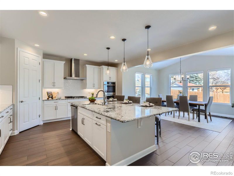 950 Gabriella Ln, Berthoud, CO 80513