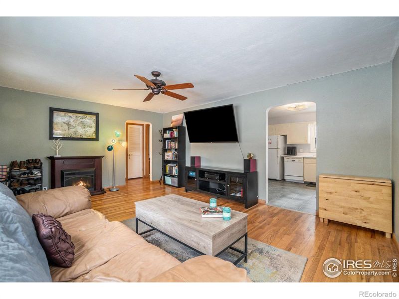 1226 E 3rd St, Loveland, CO 80537