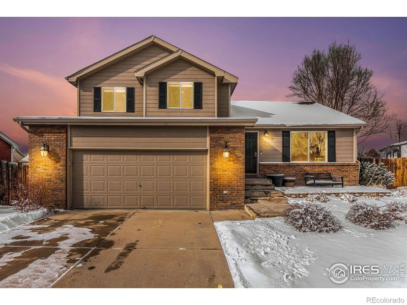 1112 Summit Ct, Windsor, CO 80550