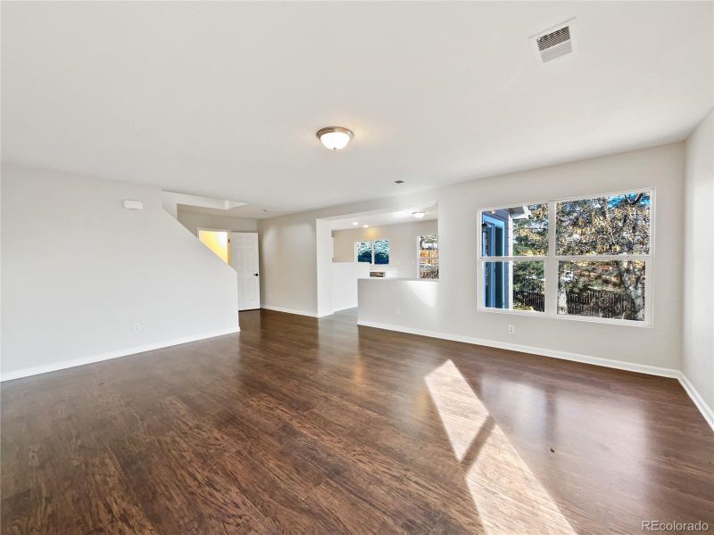 7976 Marion Ct, Thornton, CO 80229