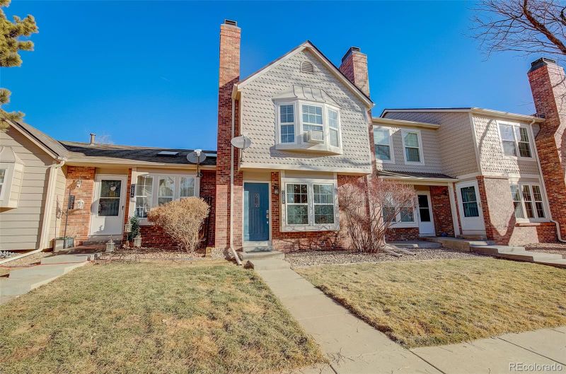 9689 W Chatfield Ave #B, Littleton, CO 80128