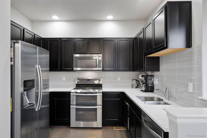 14654 E Crestridge Dr, Centennial, CO 80015