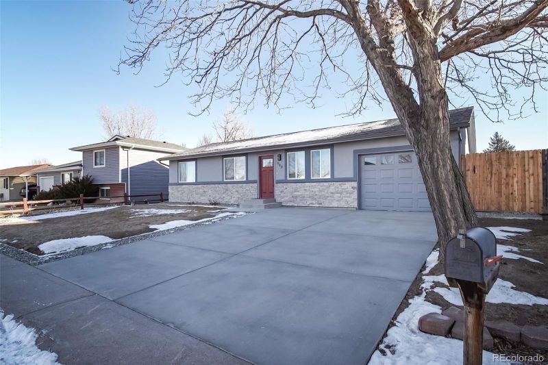 908 Birch Ct, Fort Lupton, CO 80621