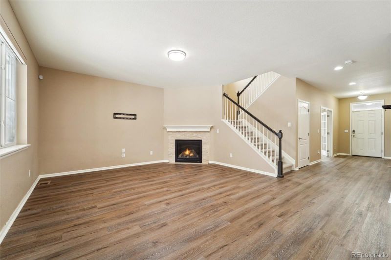582 Gallegos Cir, Erie, CO 80516