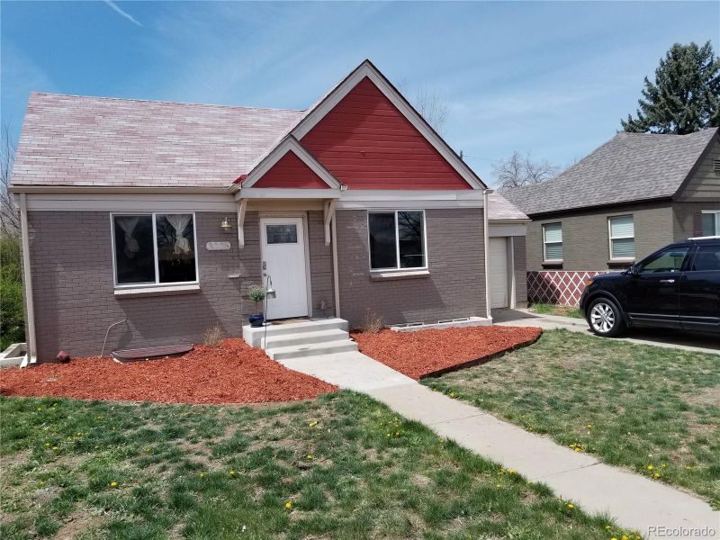 3225 Ash St, Denver, CO 80207