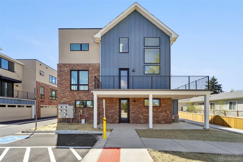5352 Carr St #D, Arvada, CO 80002