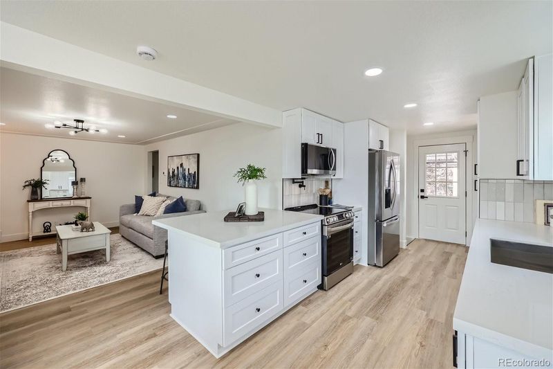 5437 E Asbury Ave, Denver, CO 80222