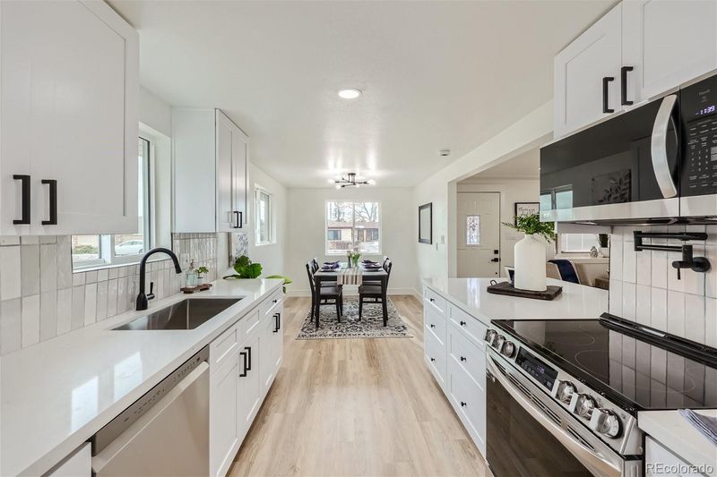 5437 E Asbury Ave, Denver, CO 80222