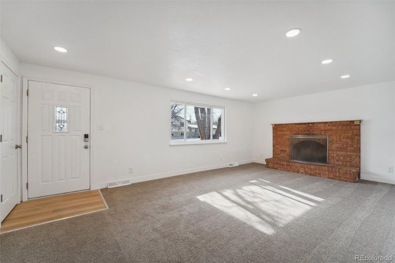 6337 W 71st Ave, Arvada, CO 80003