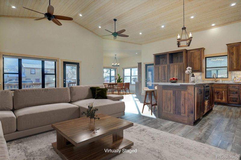 304 Palmer St, Salida, CO 81201