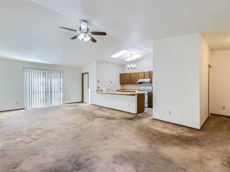 6525 E 67th Pl, Commerce City, CO 80022