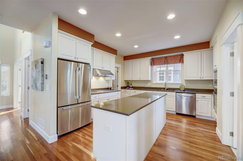 2967 Florence St, Denver, CO 80238