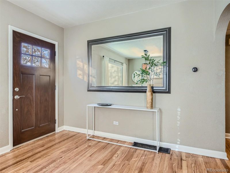 2650 S Vine St, Denver, CO 80210