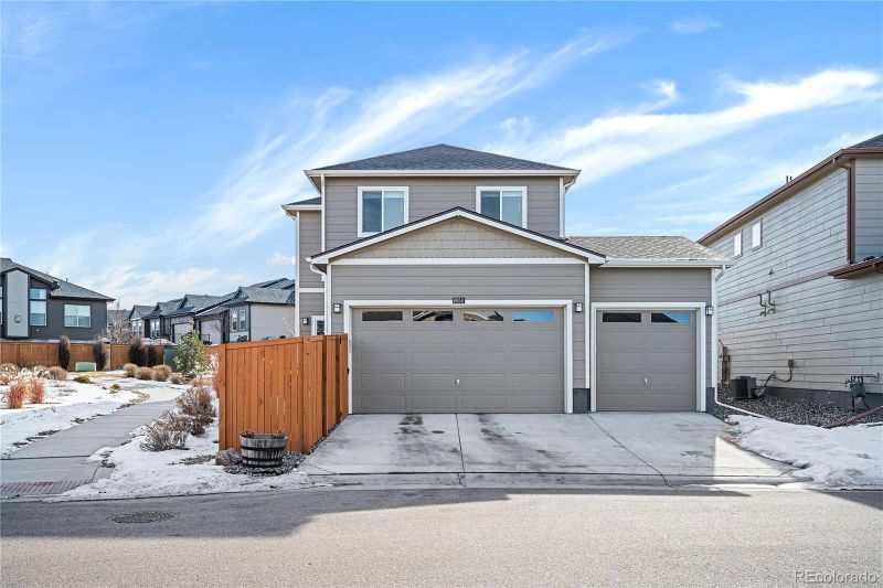 6854 Longpark Dr, Parker, CO 80138