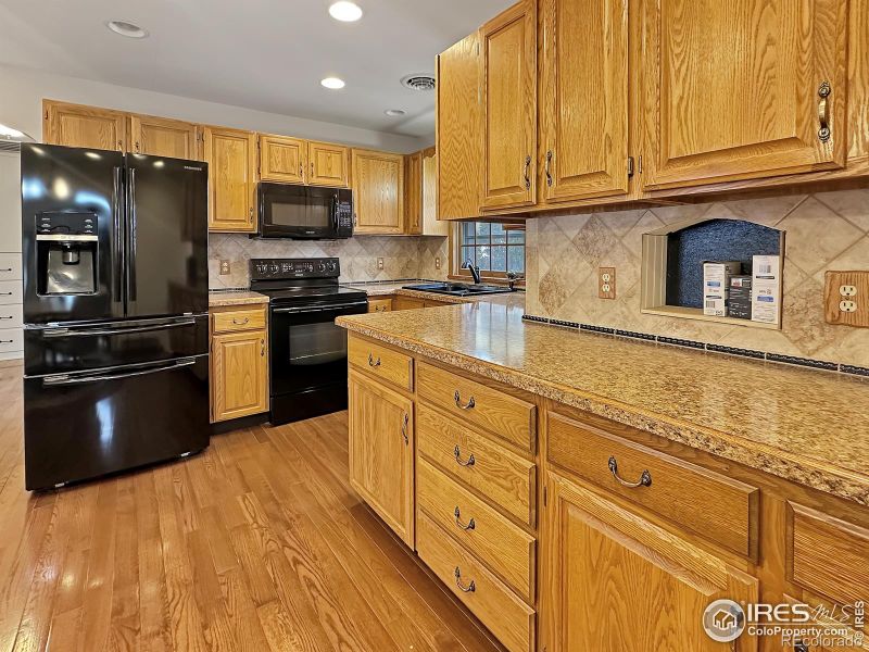 662 Cedar Ave, Akron, CO 80720