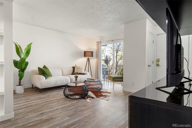 5300 E Cherry Creek South Dr #512, Glendale, CO 80246