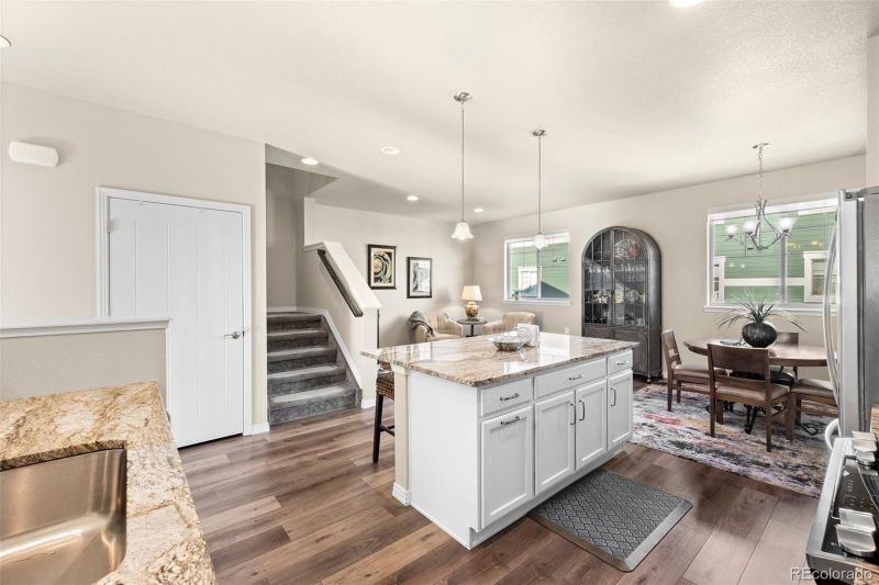 595 Brennan Cir, Erie, CO 80516