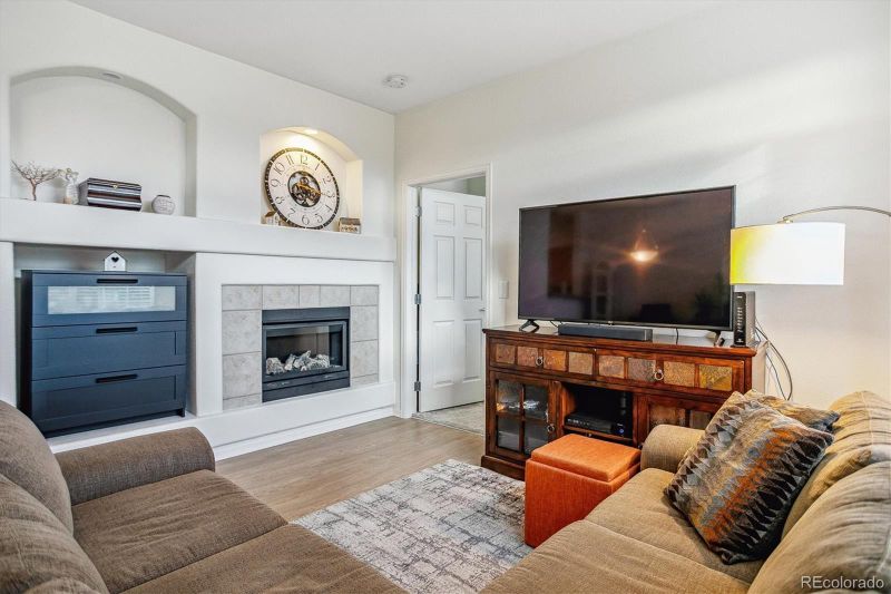 474 Black Feather Loop #404, Castle Rock, CO 80104