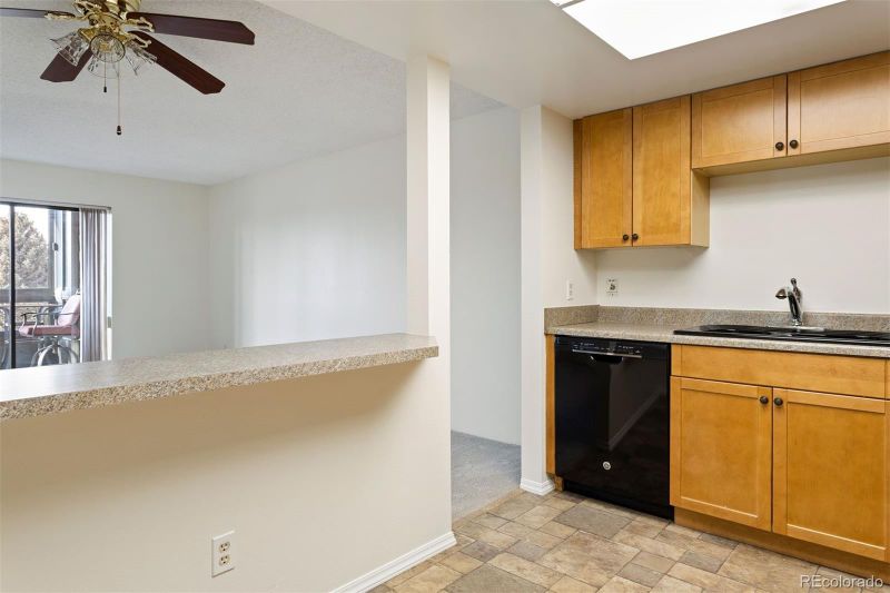 13800 E Marina Dr #404, Aurora, CO 80014