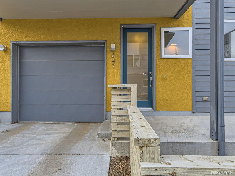 647 Amelia Ln, Lafayette, CO 80026