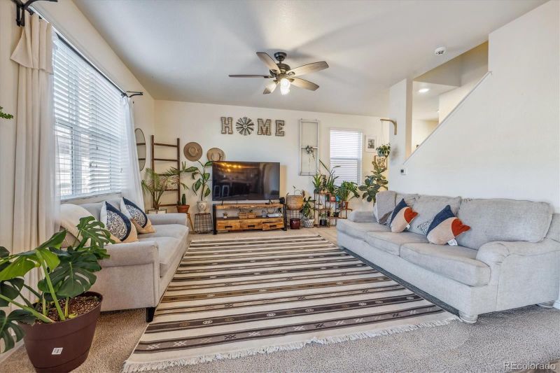 910 Cable St, Lochbuie, CO 80603