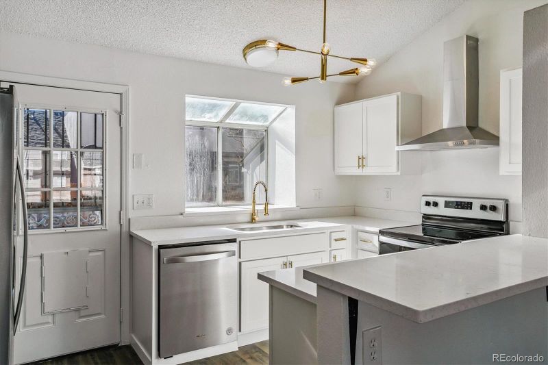 16932 E Chenango Ave #F, Aurora, CO 80015