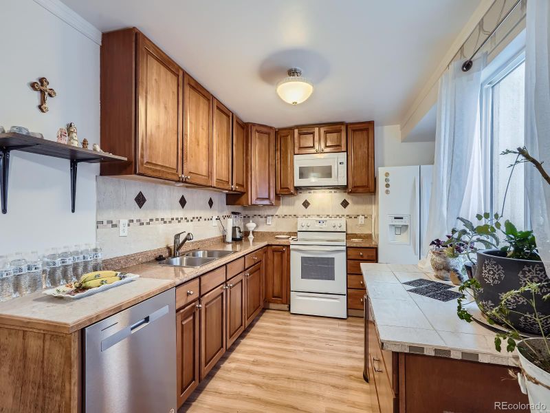 2260 E 91st Ave, Thornton, CO 80229
