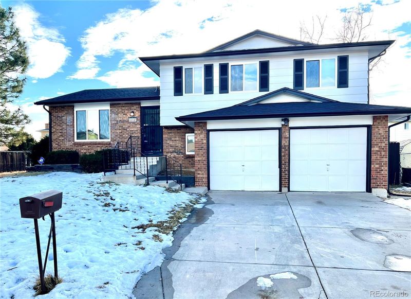18183 E Kepner Dr, Aurora, CO 80017