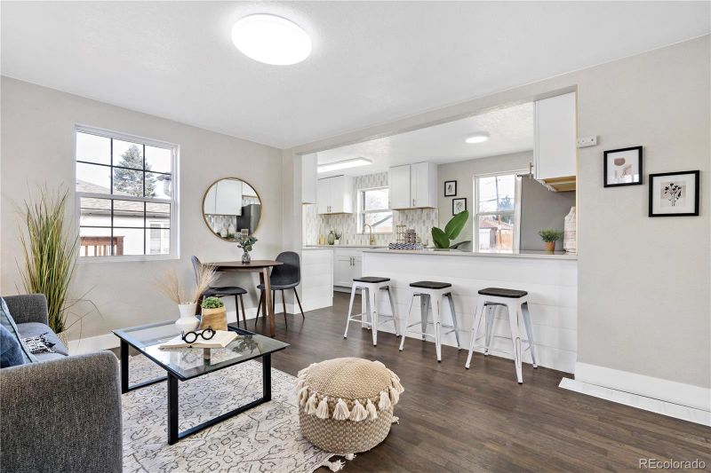1610 Nome St, Aurora, CO 80010