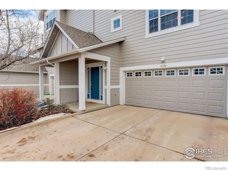 2254 Watersong Cir, Longmont, CO 80504