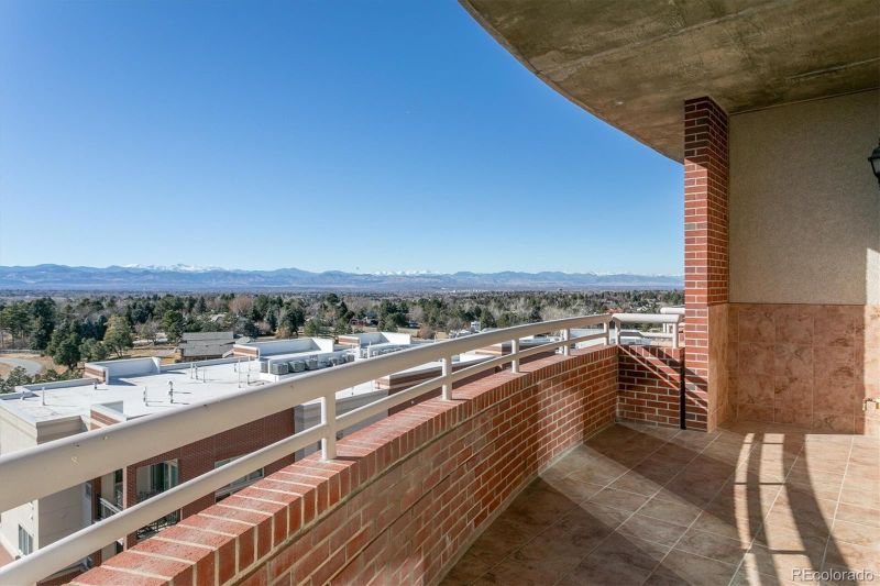 4875 S Monaco St #602, Denver, CO 80237
