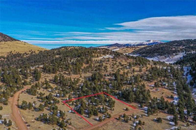 65 Penrose Ln, Cripple Creek, CO 80813