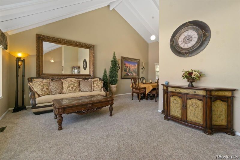 6032 E Nichols Ave, Centennial, CO 80112