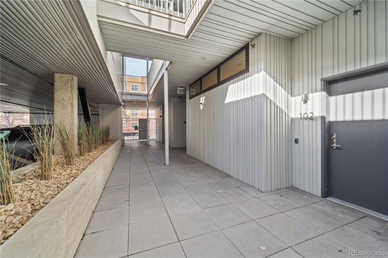 2752 Clay St #102, Denver, CO 80211