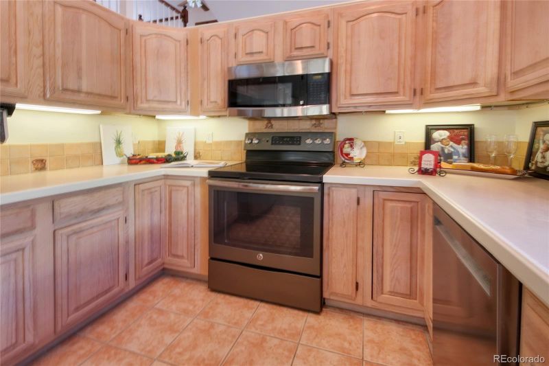 1404 Ledge Rock Ter, Colorado Springs, CO 80919