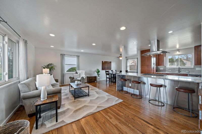 11058 E Wesley Ave, Aurora, CO 80014