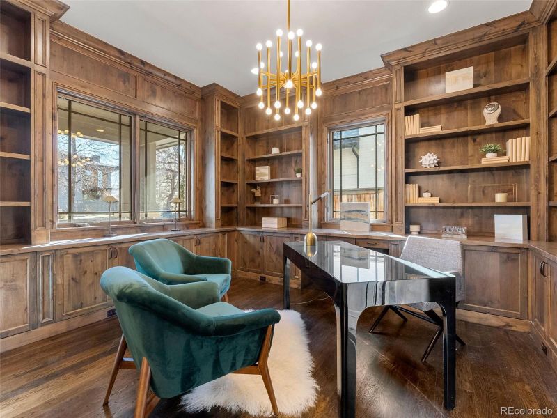 1265 S Vine St, Denver, CO 80210
