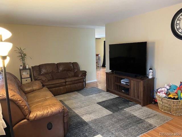 661 Marigold Dr, Denver, CO 80221