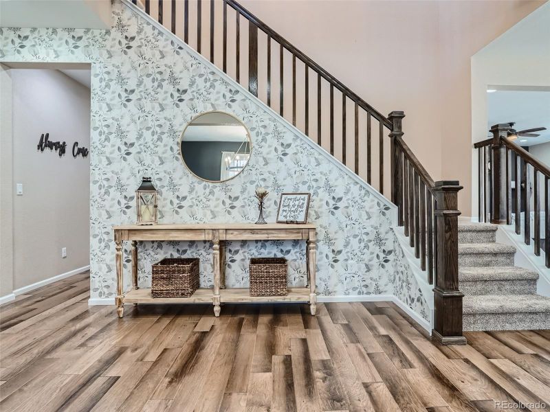 9904 Ovid Ln, Littleton, CO 80125