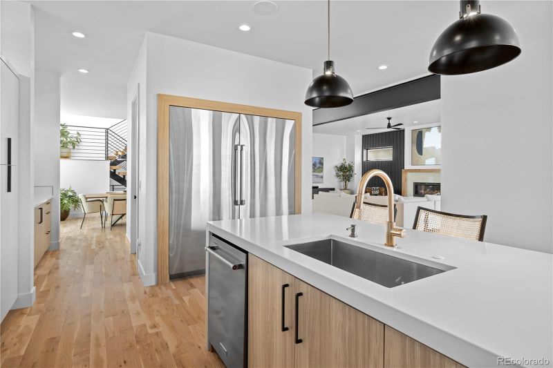 1149 S Cook St, Denver, CO 80210