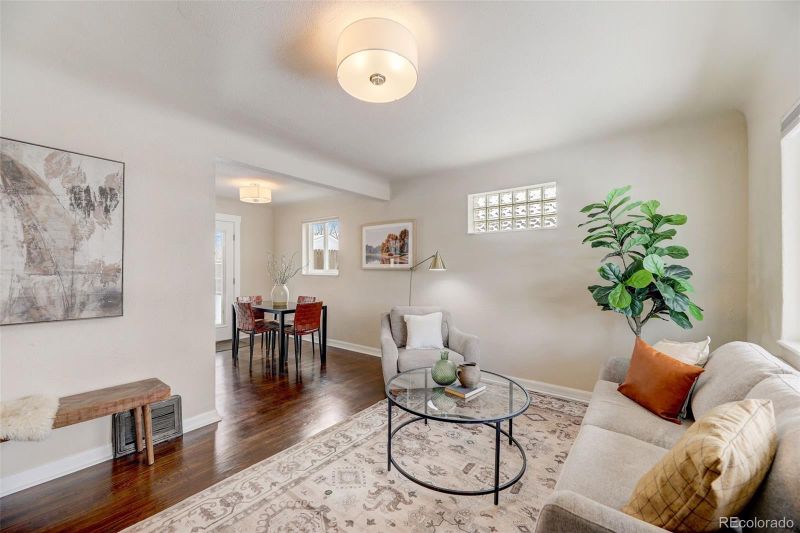 2692 N Poplar St, Denver, CO 80207