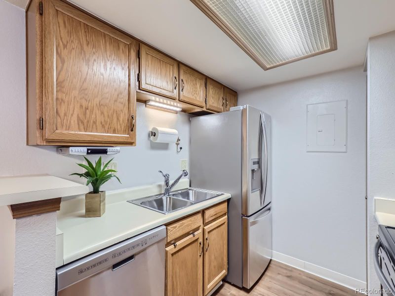 923 S Zeno Way #107, Aurora, CO 80017
