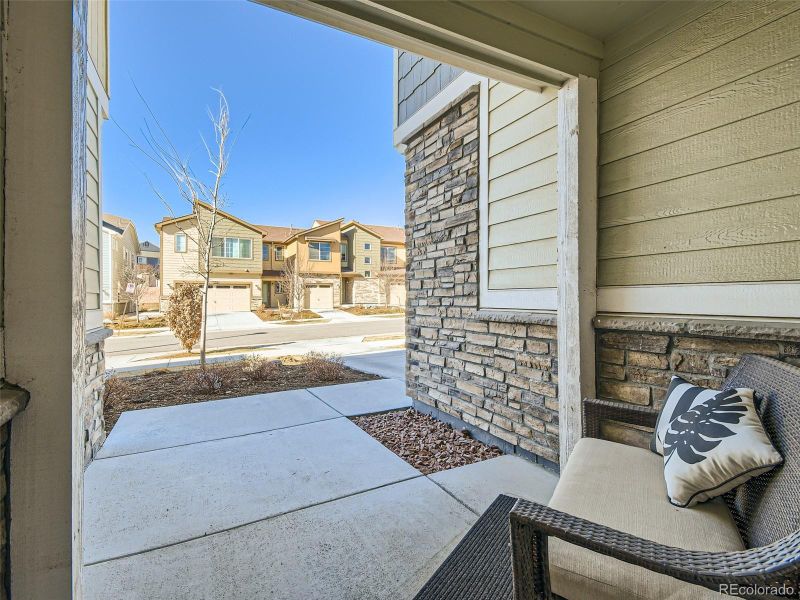 9768 Albion Ln, Thornton, CO 80229