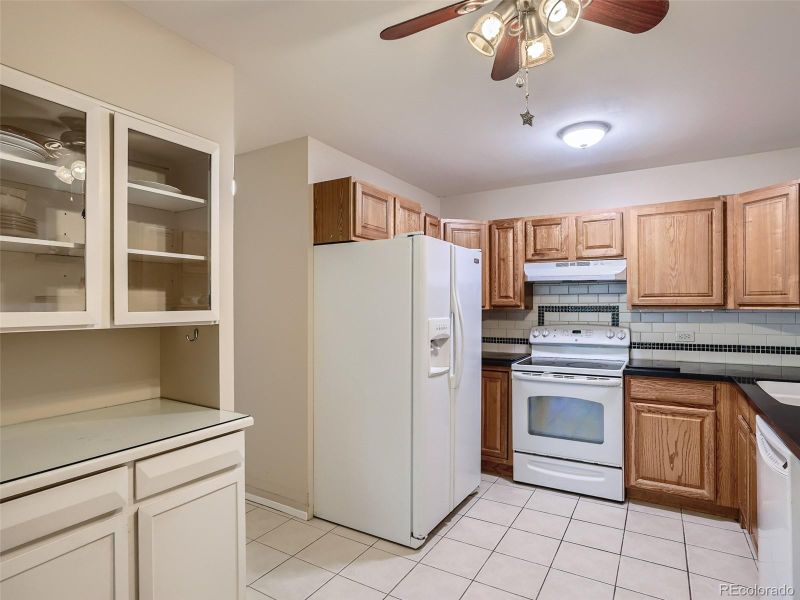9625 E Center Ave #11D, Denver, CO 80247